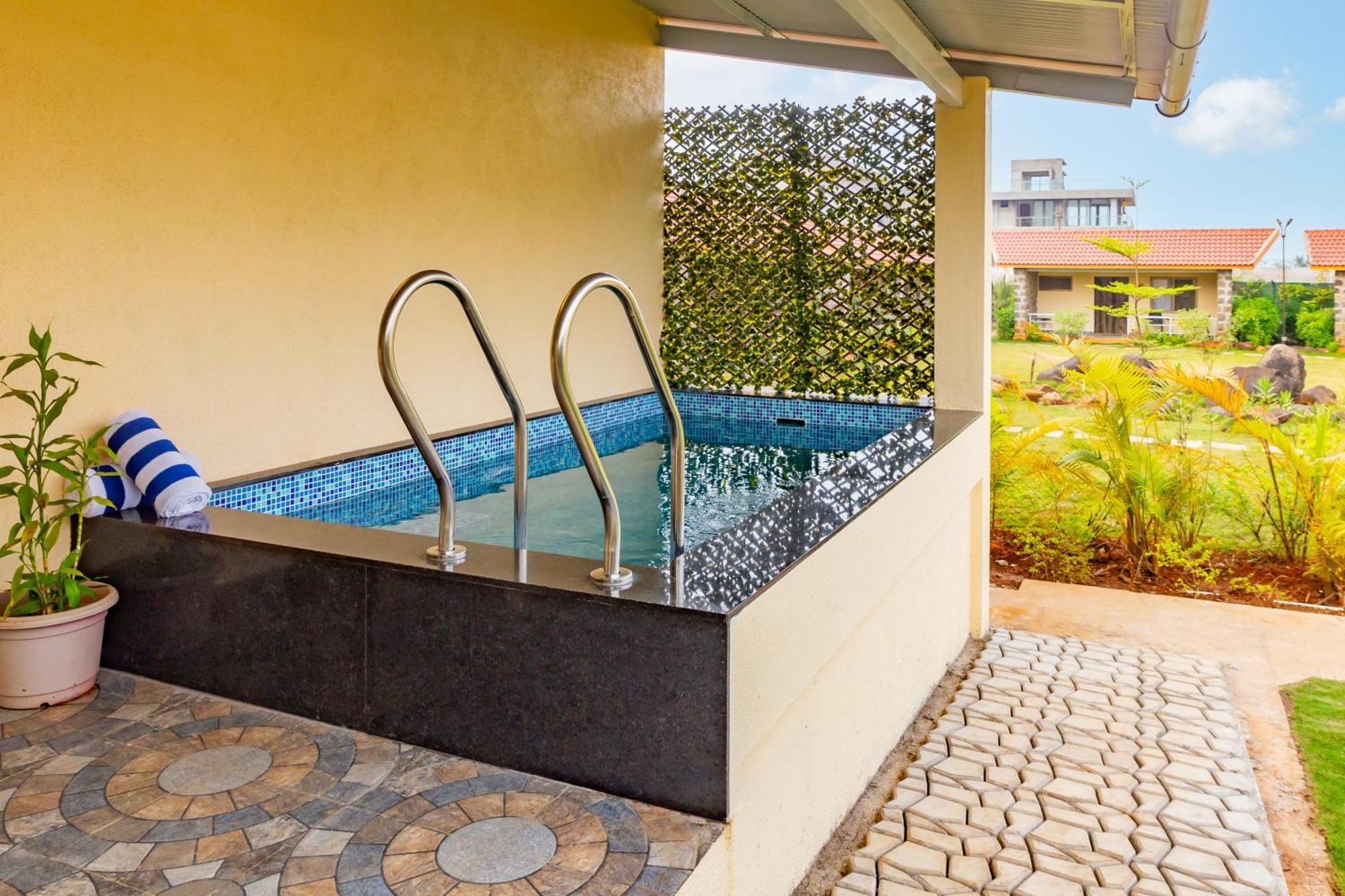 Casa Amora Lonavala Ngoại thất bức ảnh